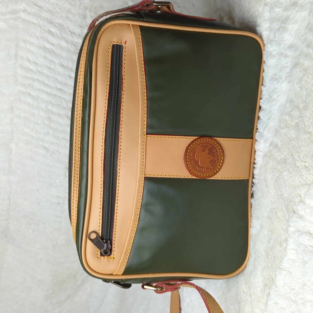 Hunting World crossbody purse